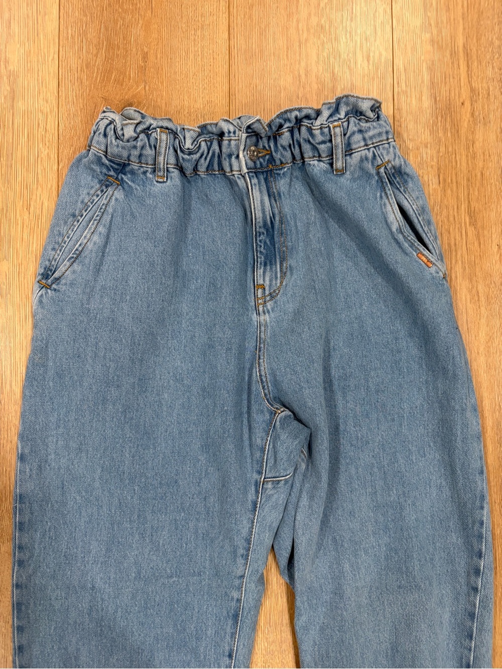 Zara High Rise Paperbag Balloon Jeans Medium Wash Size 8 - Picture 3 of 7